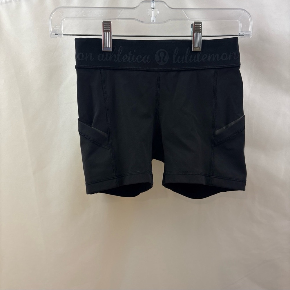 Lululemon Athletica Black Compression Bike Shorts Pockets Size 2 - Picture 2 of 9